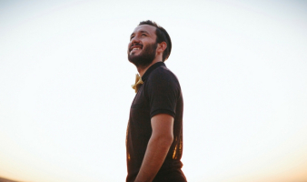 “Lift Up Your Head, He Loves You!”